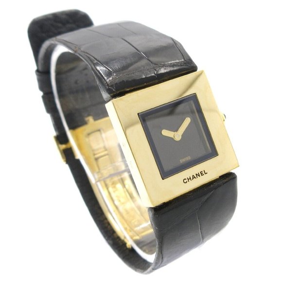 Chanel Matelasse Ladies Quartz Wristwatch Watch Gold Black main image 5